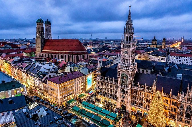 Airport Transfer: Munich Airport MUC to Munich by Luxury Van - Luggage, Groups, and the Van Size That Matters