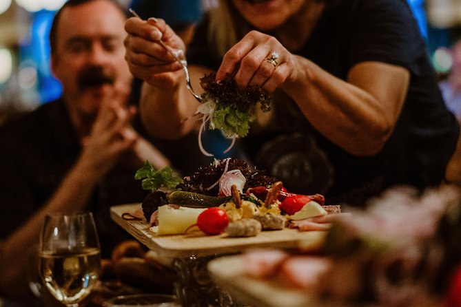 Bavarian Beer and Food Evening Tour in Munich - Who should book this Munich beer and food evening?