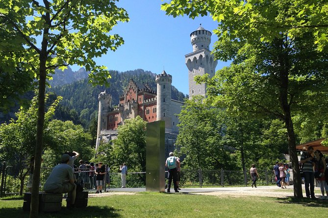 Beer and a Castle, A Neuschwanstein Tour - Price and logistics: is $693.40 worth it?