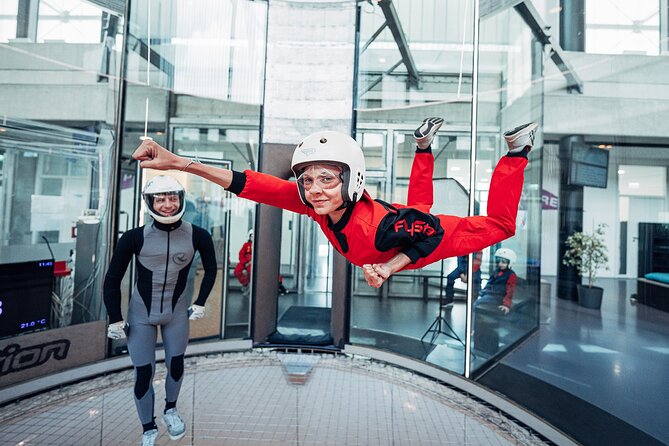 Bodyflying & Indoor Skydiving at FlyStation Munich - Inside the wind tunnel: what your guided session feels like