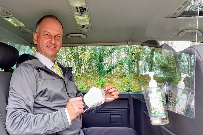 Comfort Mini-Van & Professional and FRiENDLY Guide: CUSTOMIZED 1-DAY TOUR from Munich - Ludwig II’s castles: Neuschwanstein and Linderhof without wasting your day