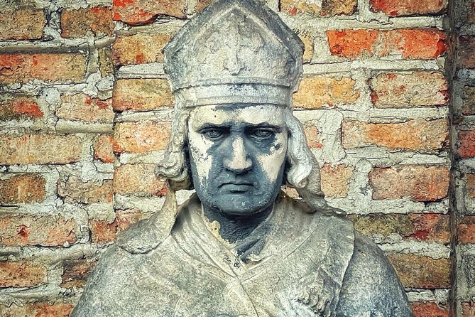 Death and Chocolate: Walking Tour of Munich's Old South Cemetery - What could be a mismatch for you