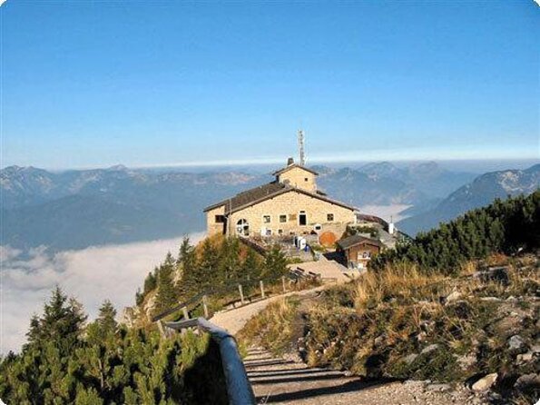 Eagle's Nest-Berchtesgaden-Obersalzberg Private Half Day WWII Historical Tour - Key things to know before you go