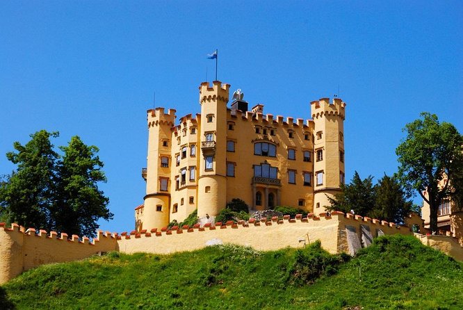EXCLUSIVE 3 Royal Castle SKIP-THE LINE Tour of Neuschwanstein + Linderhof + Hohenschwangau from Munich - Key Highlights You Should Know