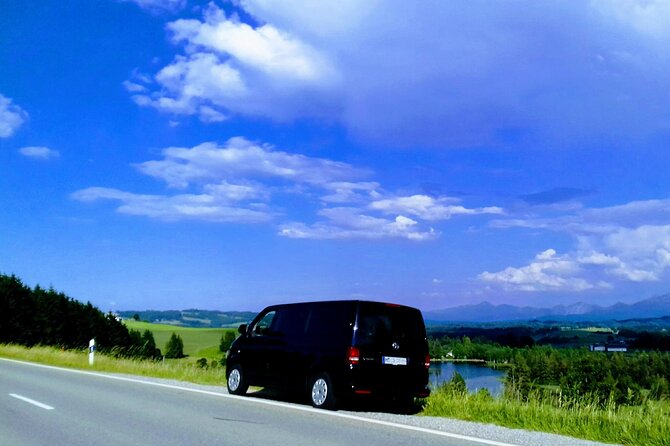 EXCLUSIVE 3 Royal Castle SKIP-THE LINE Tour of Neuschwanstein + Linderhof + Hohenschwangau from Munich - Linderhof Palace, Ludwig’s Intimate French Rococo Escape