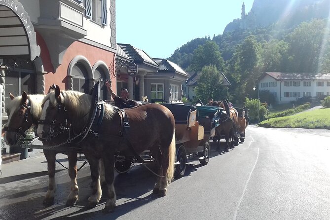 EXCLUSiVE SKIP-THE-CROWDS Neuschwanstein and Linderhof Castle Tour from Munich INCL. TICKETS - Linderhof Palace: a smaller castle with big baroque drama