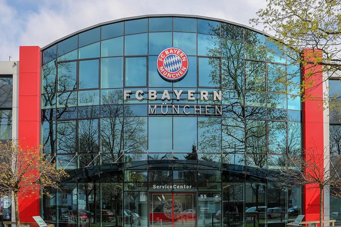 FC Bayern Munich Allianz Arena Tour and Panoramic Munich Tour - The Panoramic Munich Bus Loop: Fast Sights, Real Tradeoffs