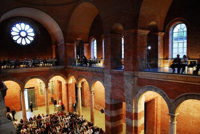 Festive Concert in the All-Saints Court Church - How entry works at the box office in the church itself