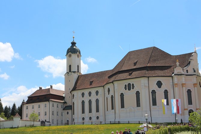 From Füssen: Neuschwanstein, Linderhof, and More Private Tour - Oberammergau for Lunch and Local Craft: Passion Play Roots