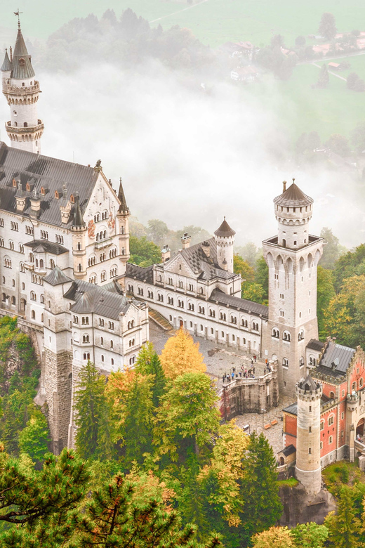 From Hohenschwangau: Tour to Neuschwanstein Castle - Neuschwanstein in 3 Hours, Starting at Hohenschwangau P3
