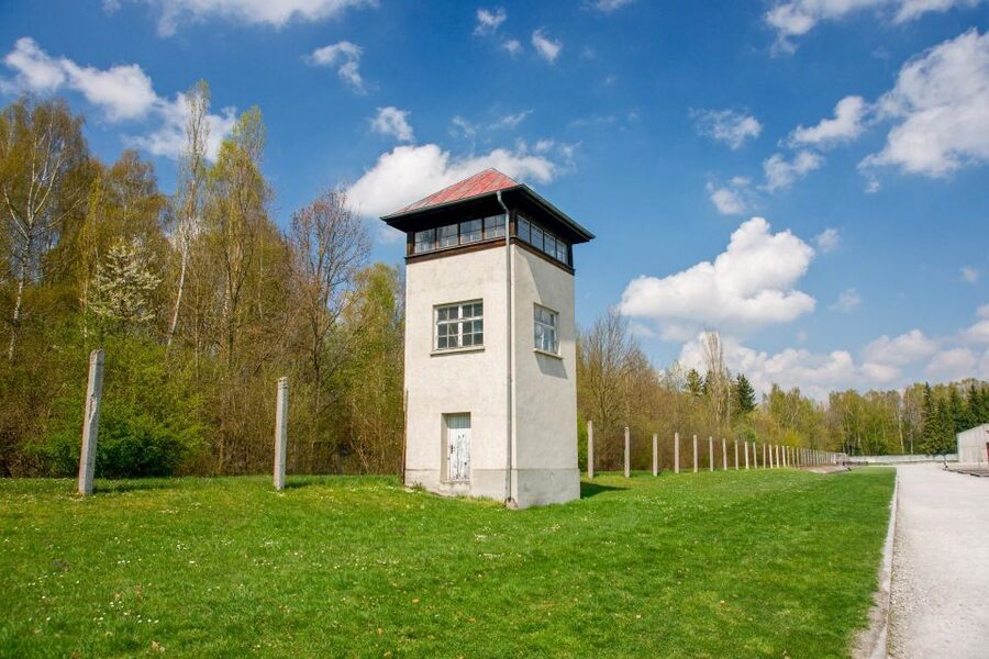 From Munich: Dachau Memorial Site Day Tour - Meeting the preserved site: gas chambers, cells, barracks, and what to notice
