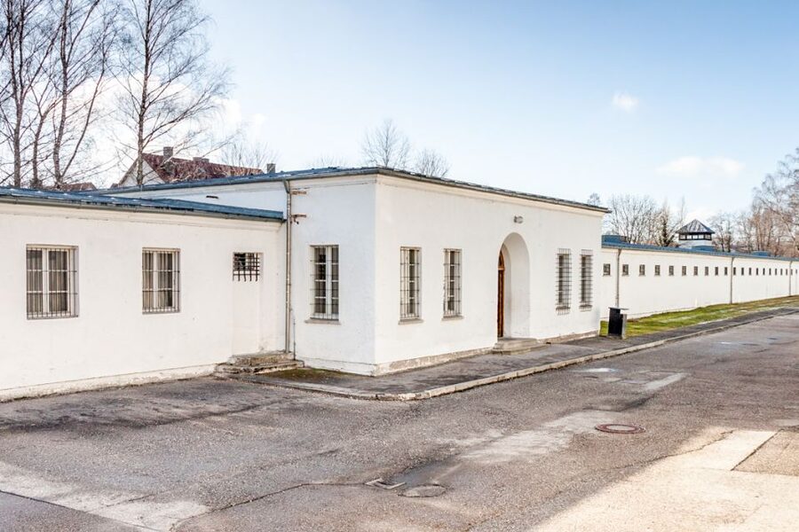 From Munich: Dachau Memorial Site Full-Day Tour - The 6-hour day plan: how the timing shapes the experience