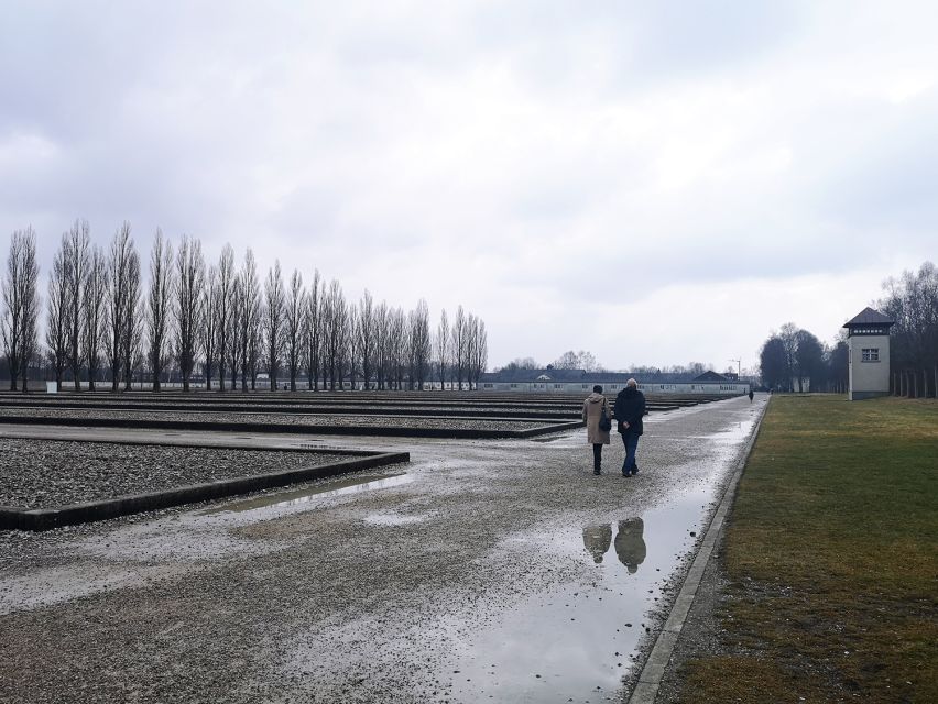 From Munich: Dachau Memorial Site Tour in Spanish - The permanent exhibition: where the history clicks into place