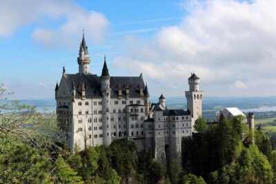 Neuschwanstein Castle and Linderhof Private Tour