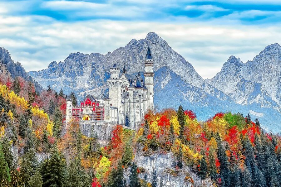 From Munich: Neuschwanstein Castle Full-Day Trip - Marienbrücke Bridge and time management when crowds or weather hit