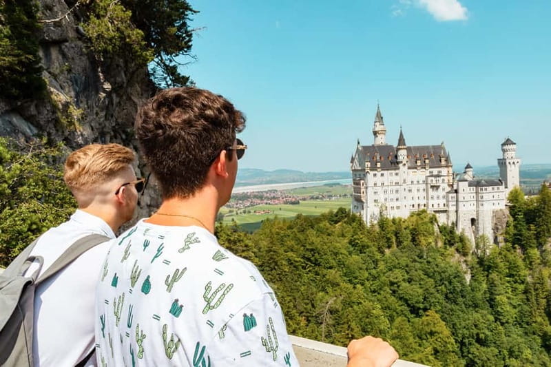 From Munich: Premium Neuschwanstein Castle & Linderhof Tour - Why Neuschwanstein and Linderhof Fit Together So Well