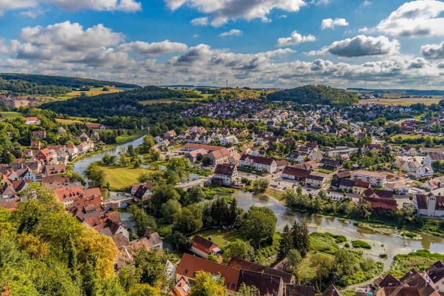 From Munich: Rothenburg and Nördlinger Ries Day Trip by Bus - Guides, languages, and how you’ll get the story