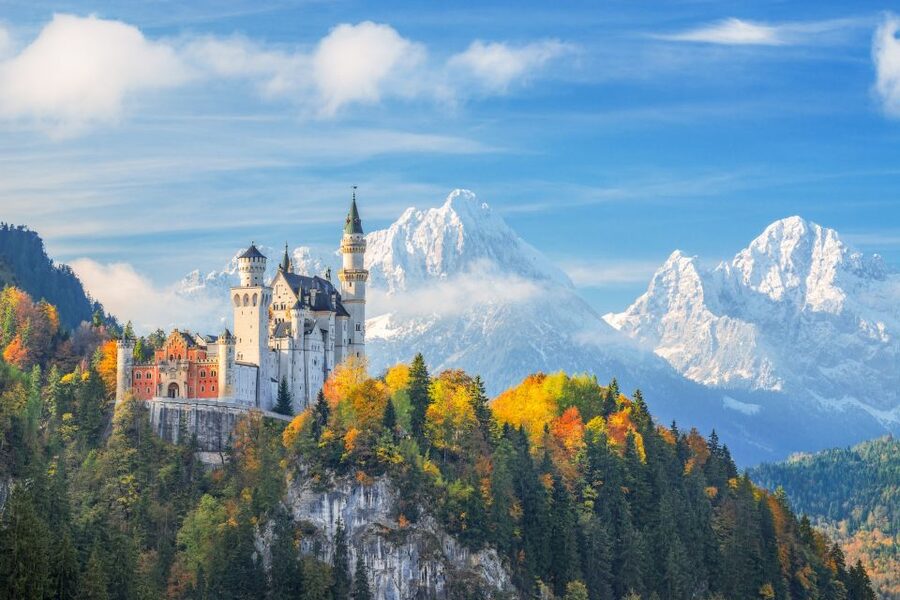 From Munich: Trip to Neuschwanstein & Linderhof in Spanish - Key Highlights You Should Know