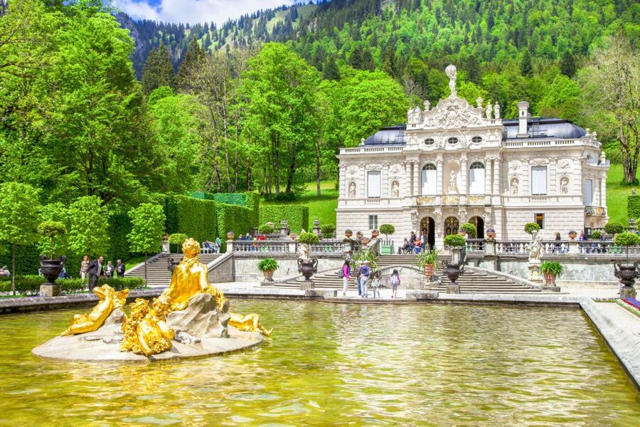 From Munich: Trip to Neuschwanstein & Linderhof in Spanish - The Drive Between Palaces: Using the Time Instead of Losing It