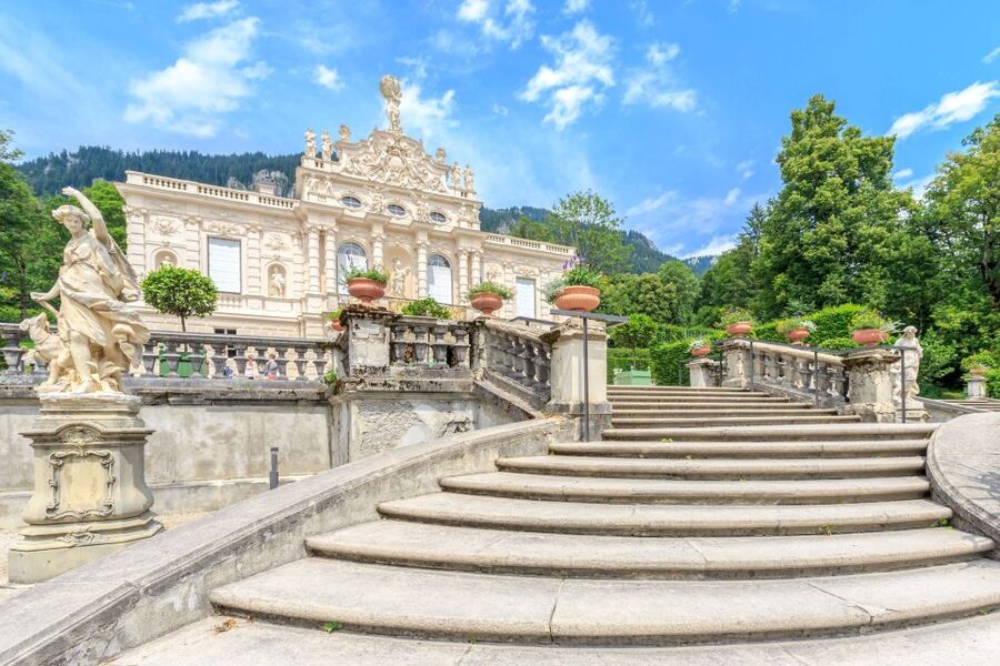 From Munich: Trip to Neuschwanstein & Linderhof in Spanish - Linderhof Palace and Gardens: Ludwig II in a Smaller, Baroque Package