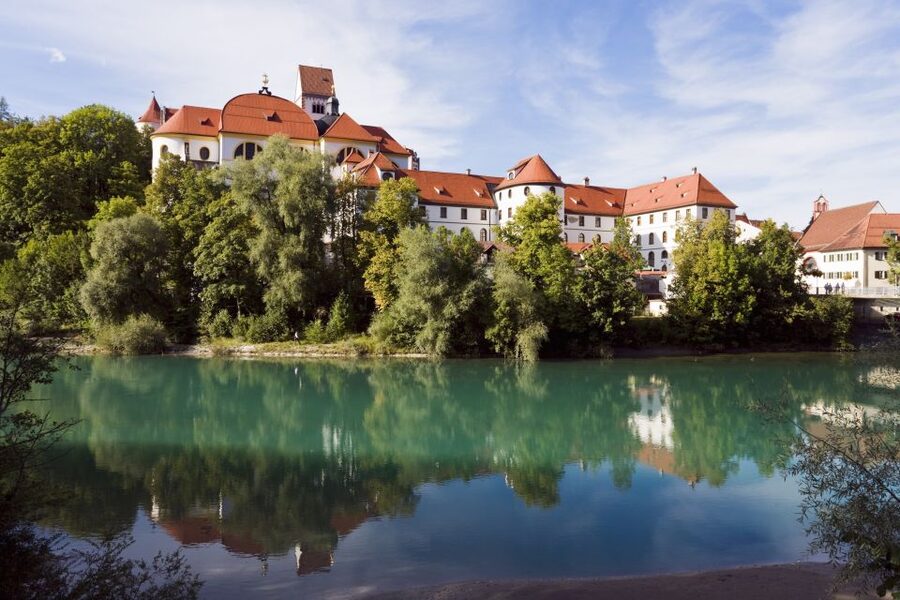 Füssen: Old Town Guided Walking Tour in German - Sebastian Cemetery and the Medieval City Wall Detail You’ll Keep Thinking About