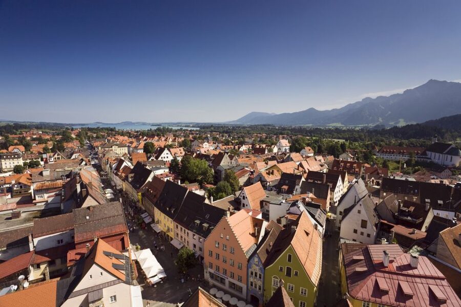 Füssen: Old Town Guided Walking Tour in German - Kaiser-Maximilian-Platz Meet Point, Then You Get Oriented Fast
