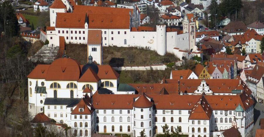 Füssen: Private Guided Walking Tour - Roman Roots and Walled-Town Clues in the Streets