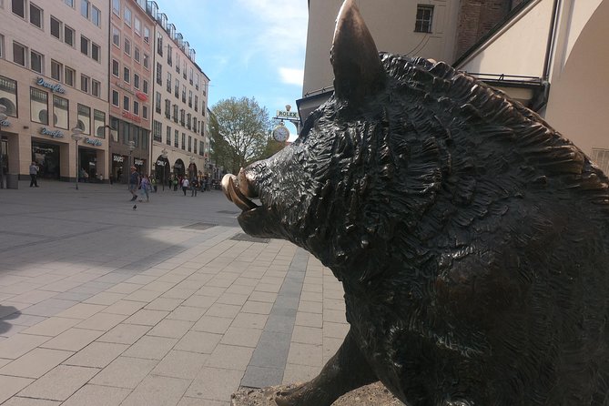 Ghosts of Munich: The Haunted Apprentice Exploration Game - Odeonsplatz: the story begins at a grand central square