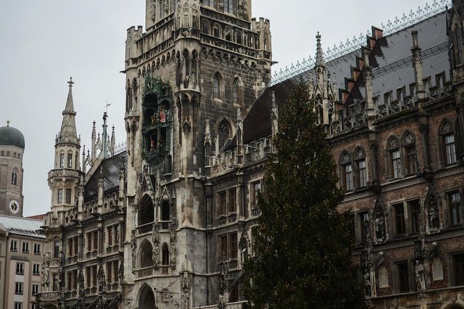 Ghosts of Munich: The Haunted Apprentice Exploration Game - Hofgarten: a 17th-century park stop where the air feels softer