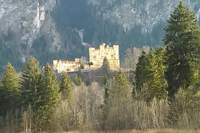 Half day- from Fussen to Neuschwansteincastle & Linderhof castle - Should you book this tour from Füssen?