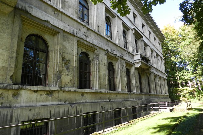 Inside the Third Reich (Private Tour) - Isartor and Platzl: the early Nazi meeting points in Munich