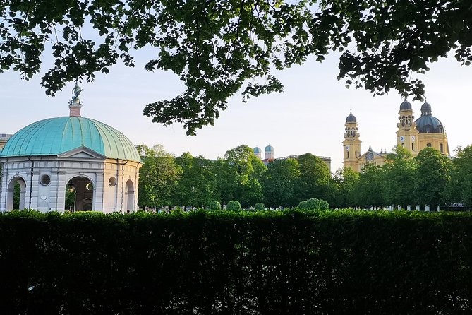 Mini Classic Bike Tour @ 4pm incl. Beer Garden & Surfers 2,5 hrs - Why the 4pm start works so well in Munich