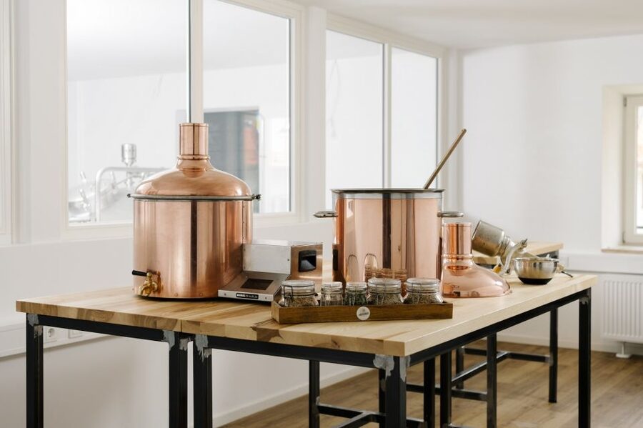 München: Braukurs mit Führung und Verkostung - The Brewing Seminar: Milling to Yeast Addition on a 20-Liter Mobile System