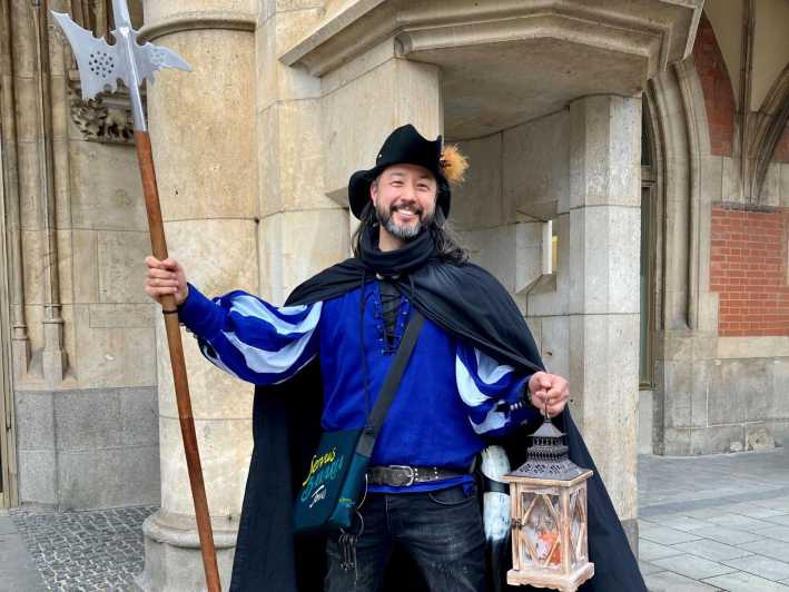München: Der Nachtwächter für Kinder - Führung auf Deutsch - Meet Peter at Marienplatz, Lantern in Hand