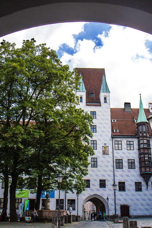 München: Stadtführung Henker, Huren, Hexen in GERMAN - Executioners, prostitutes, and witches: what they had in common