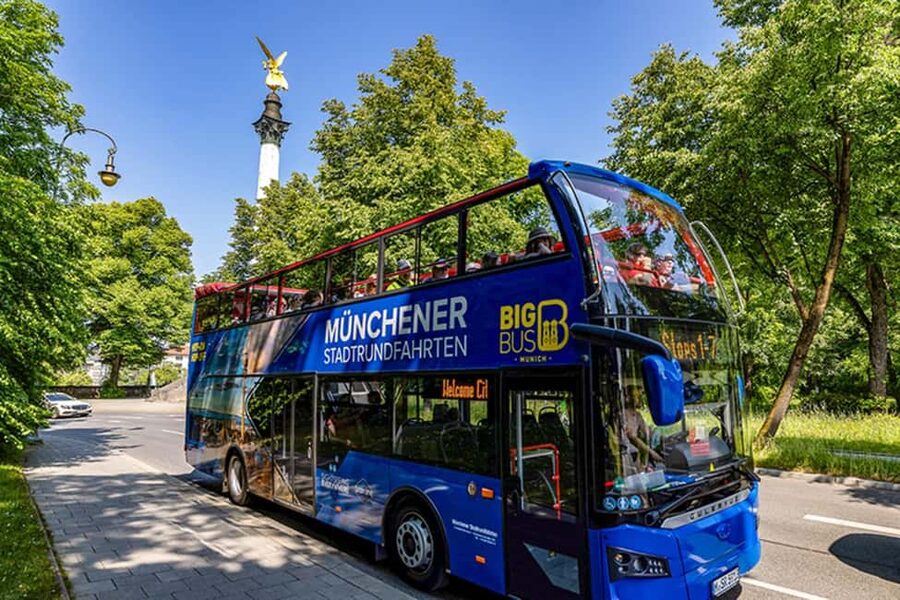Munich: Big Bus Hop-On Hop-Off Sightseeing Bus Tour - Schwabing and the English Garden: the best payoff for stretching your legs