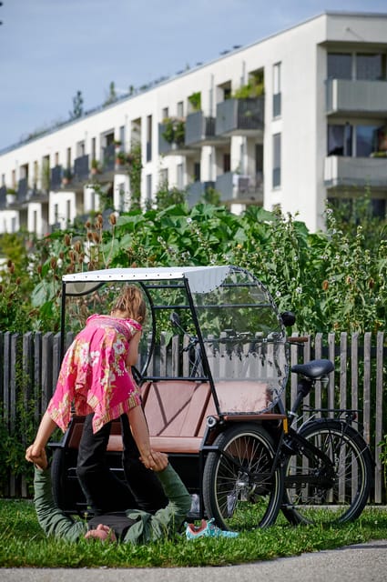 Munich: Day-rent rickshaw and explore Munich yourself - Munich Old Town: Using the Bike for Access, Not Just Transit