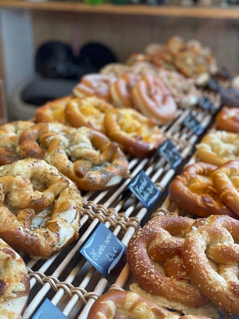 Munich Food Tour: The Ultimate Bavarian Full Meal & Drinks - How to Prepare So You Actually Enjoy the Food