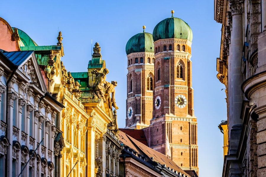 Munich: Highlights Private Bike Tour with Licensed Guide - Value for $255: What You Get, What You Don’t, and How to Budget