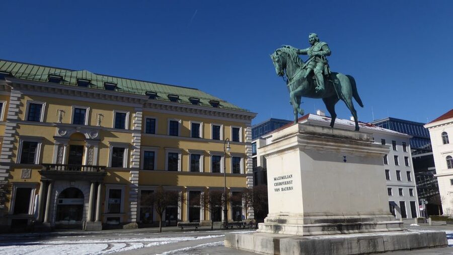 Munich: Historical Walking Tour Maxvorstadt with GEO Epoche - Brienner Street, Munich’s first boulevard: Ludwig I and the Athens on the Isar idea