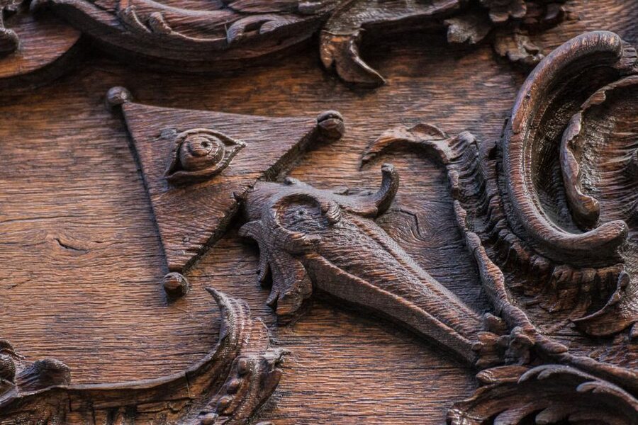 Munich - Illuminati & other Secret Societies, Tour in German - Key Things You’ll Notice on This Tour