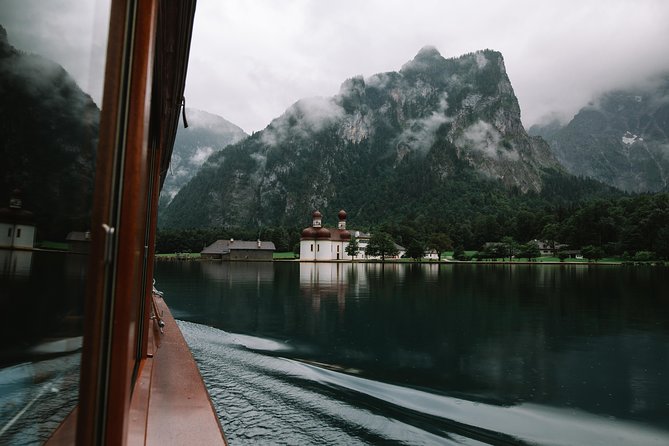 Munich Lake Konigssee and Berchtesgaden Salt Mine Private Tour with Lake Cruise - Lunch with lake views, how to make it count