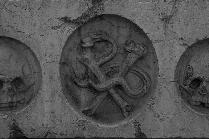 Munich Macabre Group Walking Tour - Pricing and timing: what $42.24 buys you in Munich