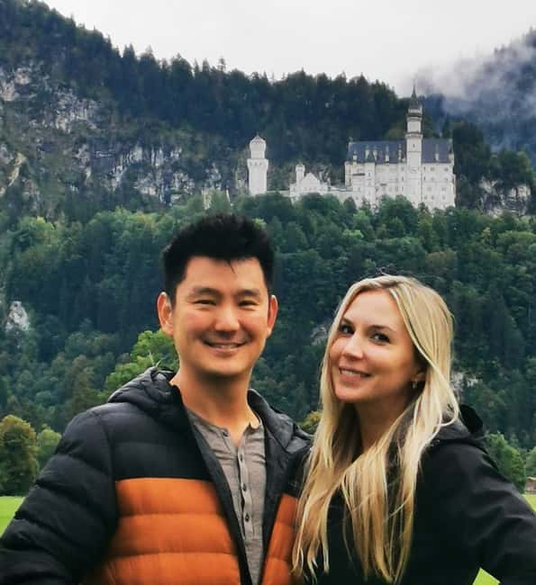 Munich: Neuschwanstein Castle by Bus with Alpine Bike Ride - The Walk Up to Neuschwanstein: Steep, But Manageable If You Plan
