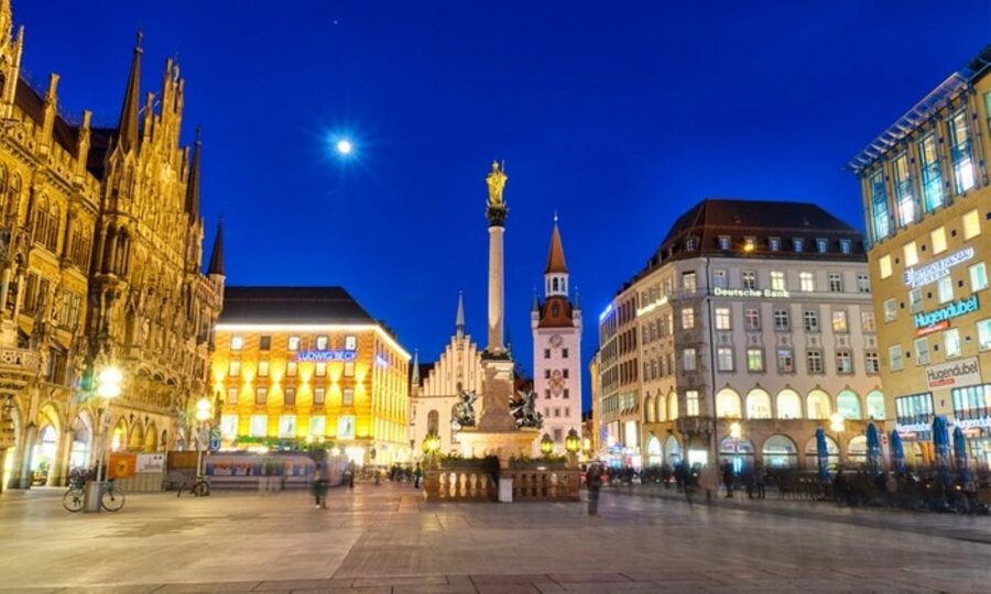 Munich: Night Watchman Torch Tour in German - Key things I’d watch for on this Munich night watchman tour