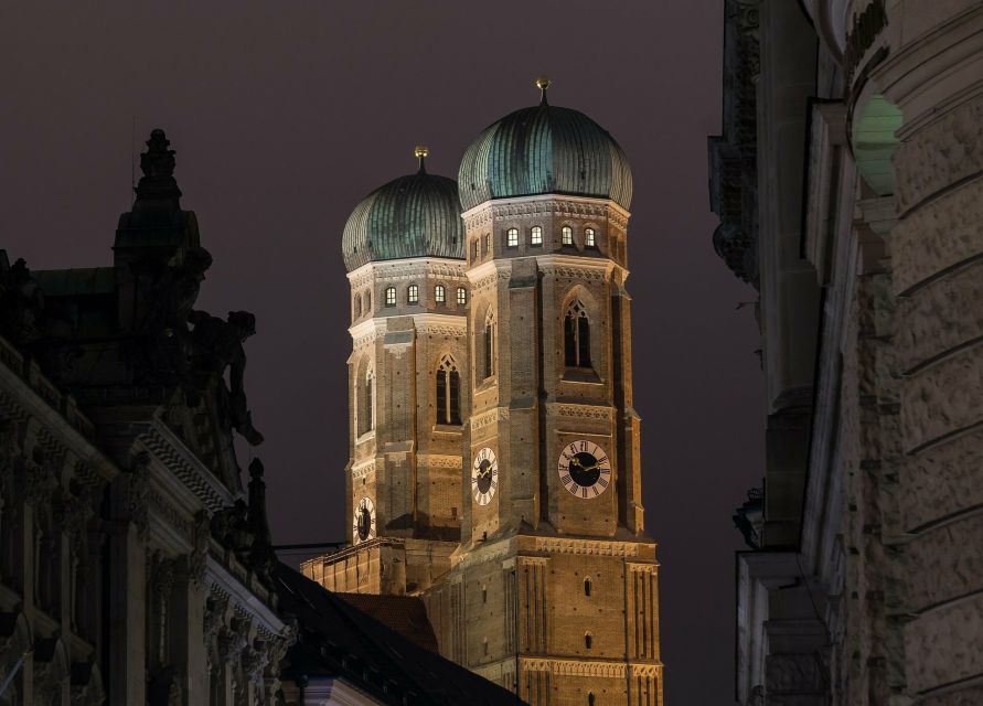 Munich: Night Watchman Torch Tour in German - What to bring for a 2 hour torch tour, and what to leave behind