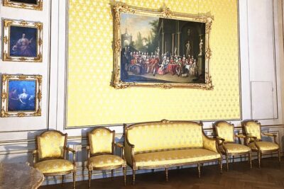 Munich Nymphenburg Palace & Carriage Museum Fast-Track Tour