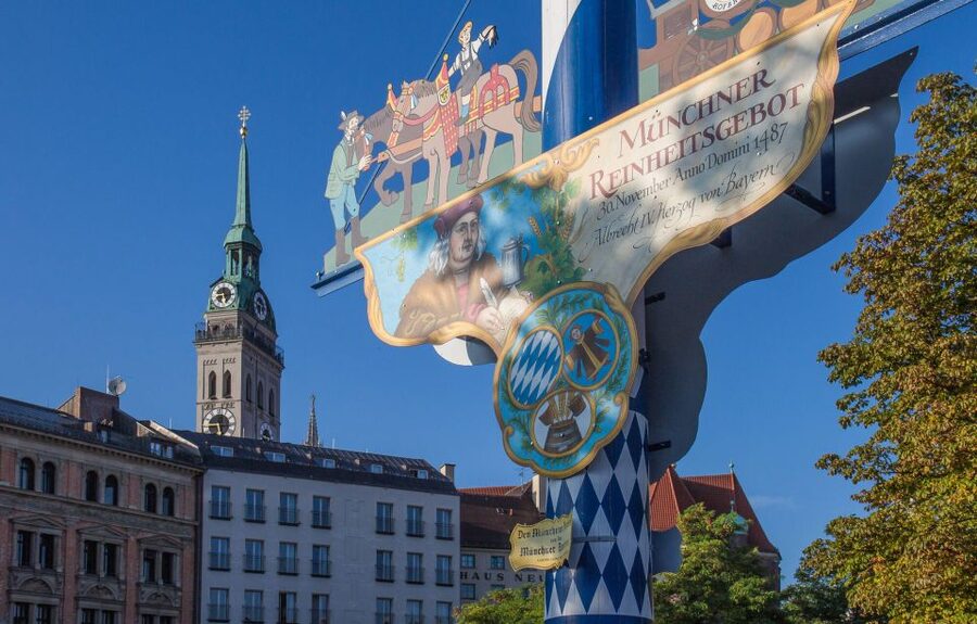 Munich: Old Town Guided Walking Tour - Why a 2-Hour Old Town Walk Works for First-Time Munich