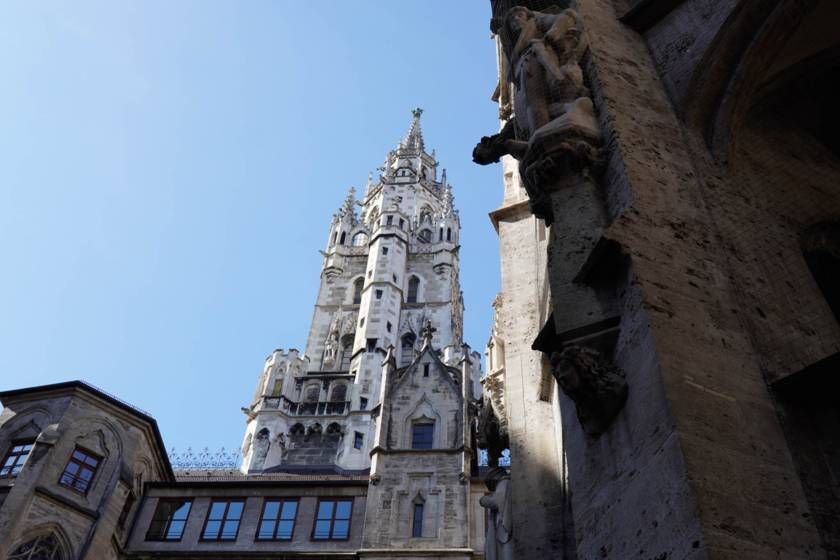 Munich: Old Town Guided Walking Tour - Viktualienmarkt After the Tour: A Smart Next Step for Food and Friends