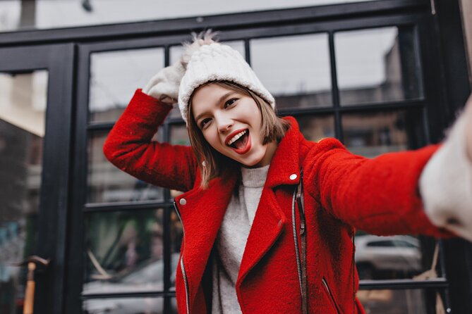 Munich Photoshoot: A Must-Have Holiday Experience! - Turning Odeonsplatz Into Your Personal Photo Set